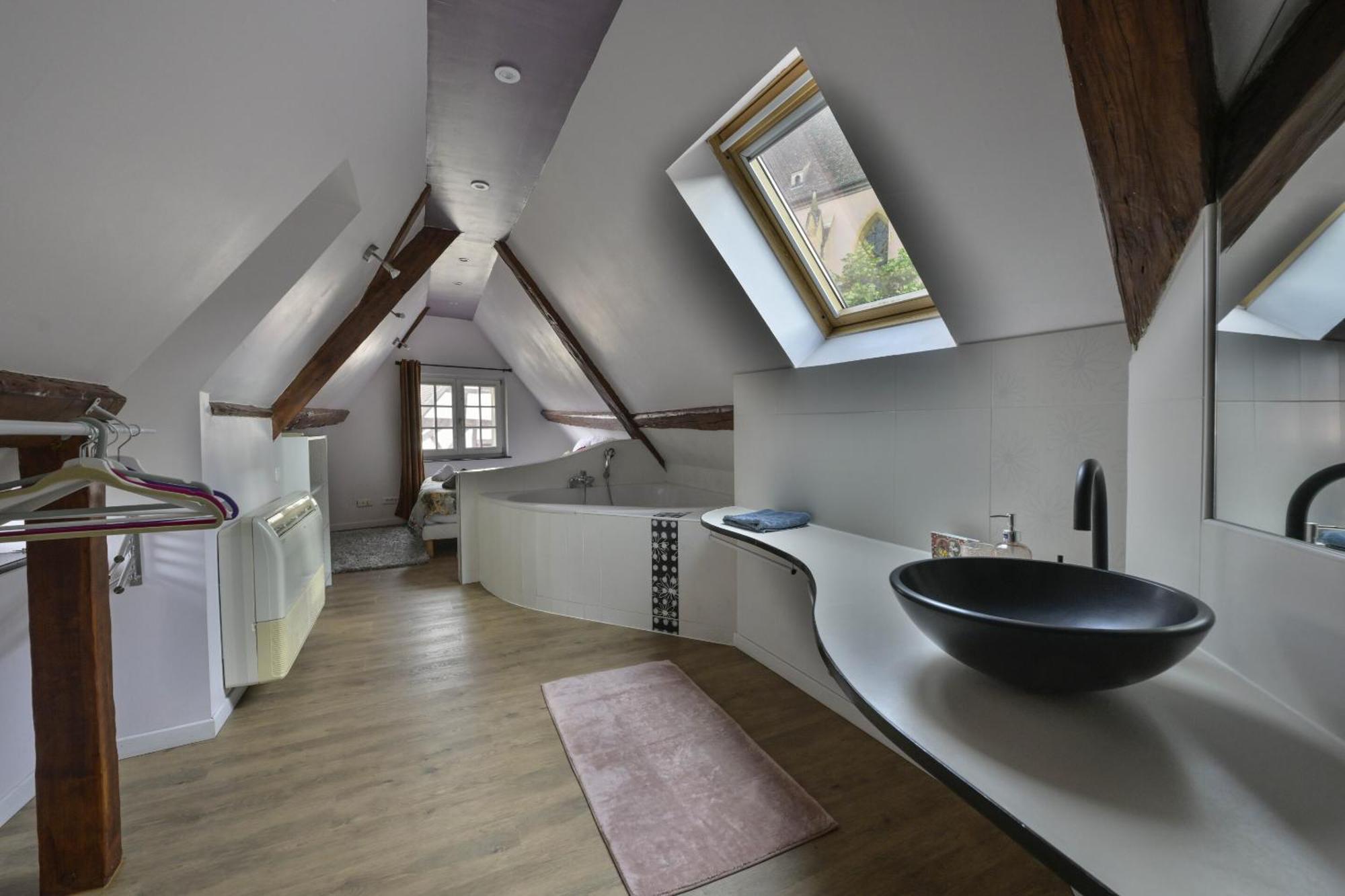 Le 8 de Coeur - 3 Chambres dont 2 climatisees - Garage gratuit Colmar Extérieur photo